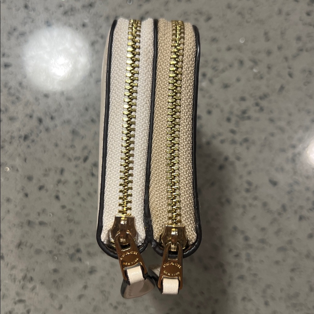 Coach Small Double Zip Around Wallet - Picture 5 of 15